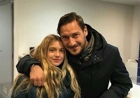 grnte chanel totti|Chanel Totti .